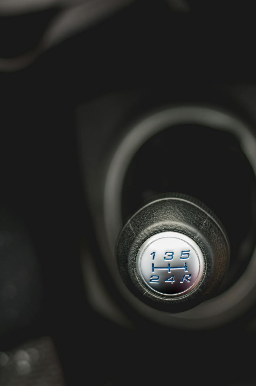 shallow photo of car shifting gear lever
