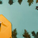 yellow envelope with white flower inside